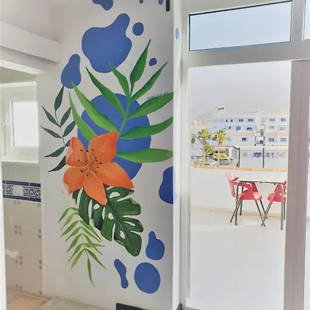 Endless Summer House (adults Only) Ostello