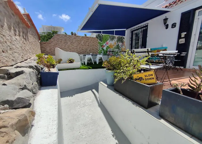 Ostello Endless Summer House (adults Only)