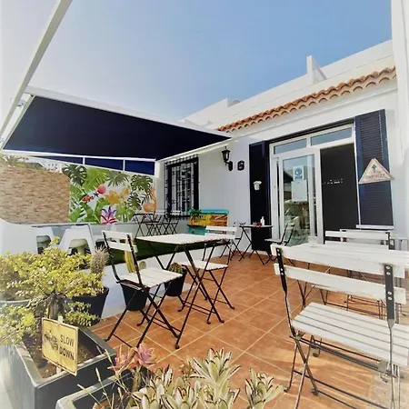 Vandrarhem Endless Summer House (adults Only) *