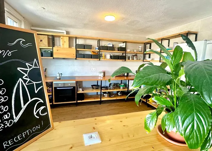 Endless Summer House (adults Only) * 阿德耶